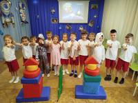 день космонавтики 3